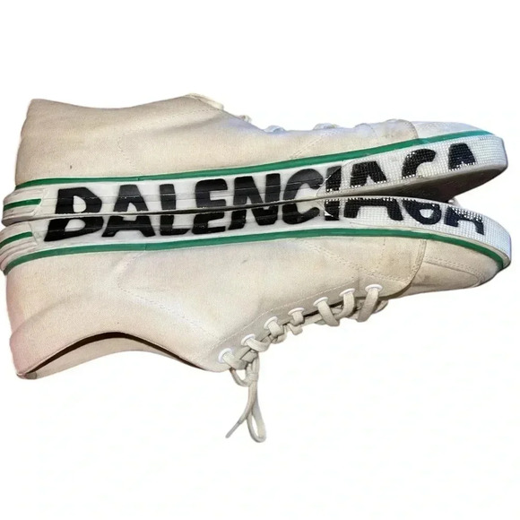 BALENCIAGA LOGO SOLE LIVED-IN CANVAS LACE-UP SNEAKERS SIZE 43 EUR or 10 US - Picture 1 of 5
